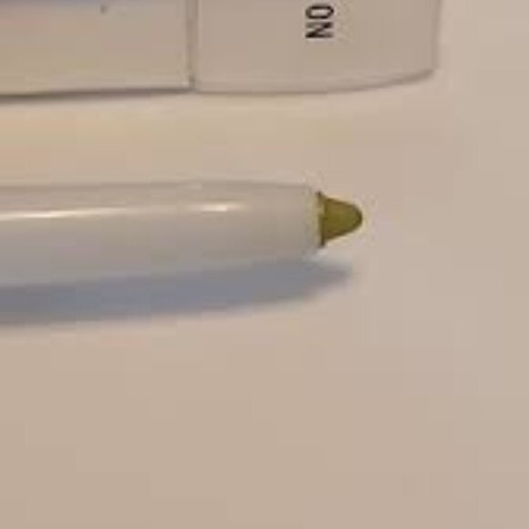 MAC Colour Excess Gel Pencil Eye Liner ~  Gleam On ~ - Picture 1 of 3